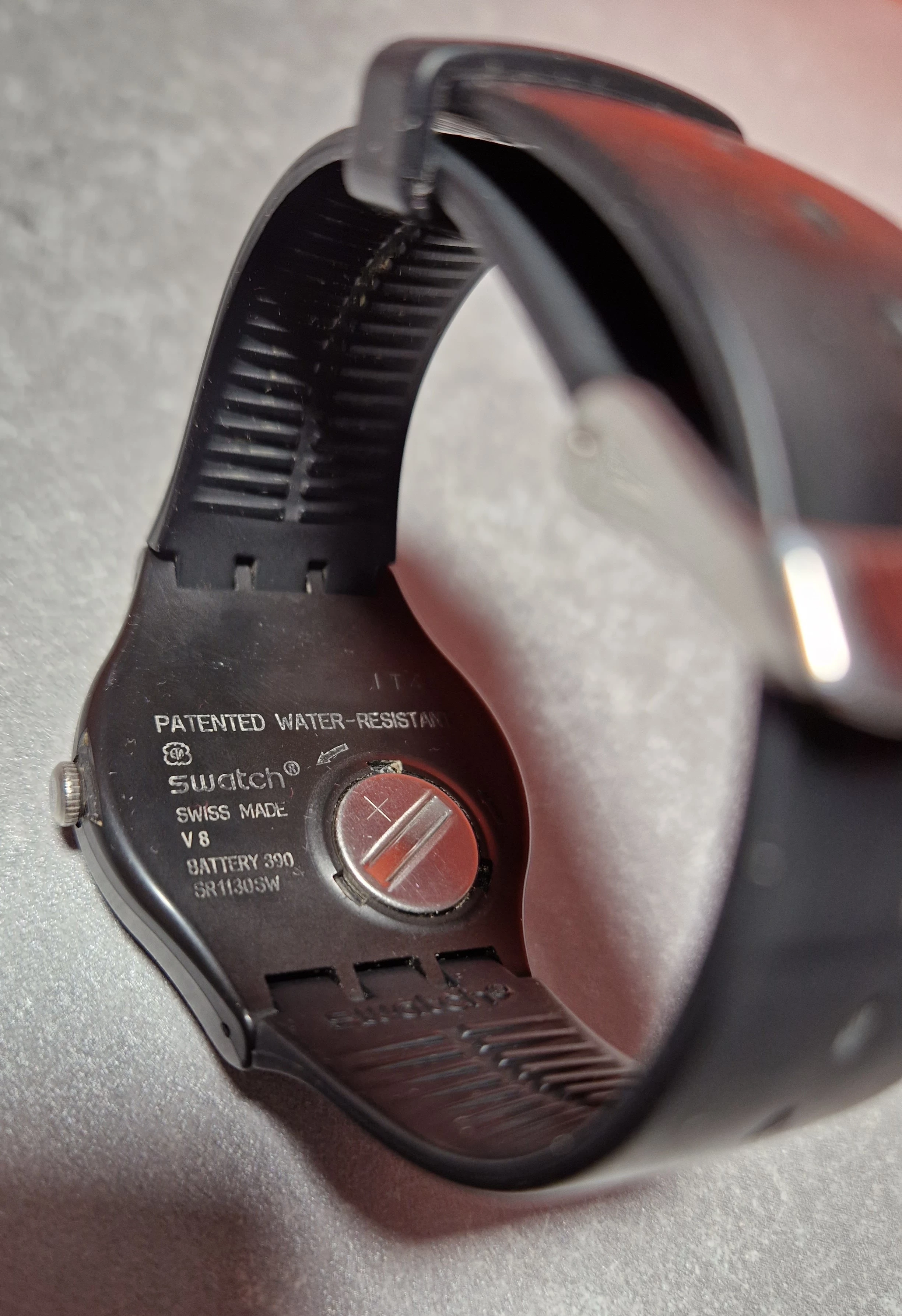 zegarek-swatch-sr1130sw-czarny-material-paska-129219-6