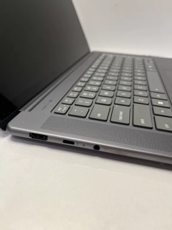 laptop-lenovo-yoga-slim-7-156-intel-core-ultra-7-32-gb-ssd-512-gb-kod-producenta-83hmcto1ww-cto18-02