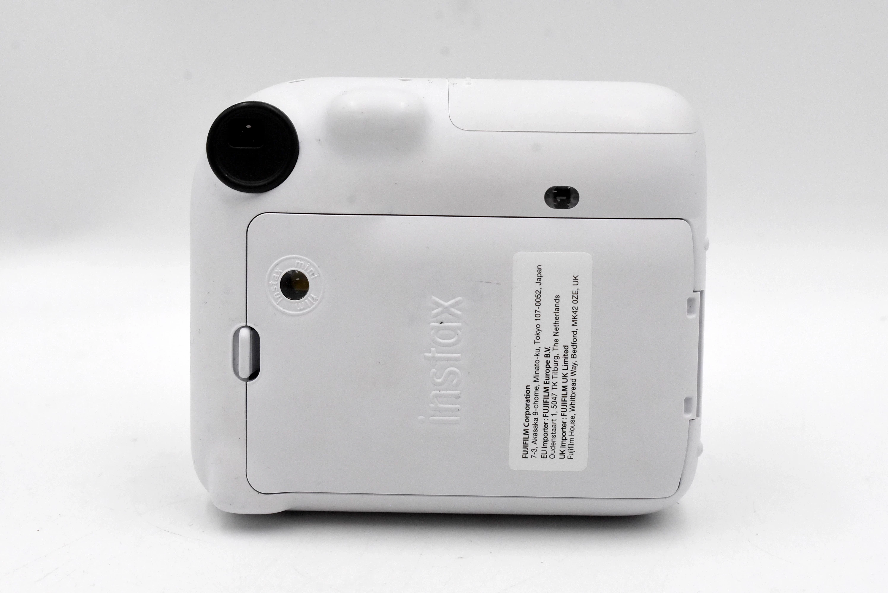 aparat-natychmiastowy-fujifilm-instax-mini-12-bialy-ean-gtin-5903949734461