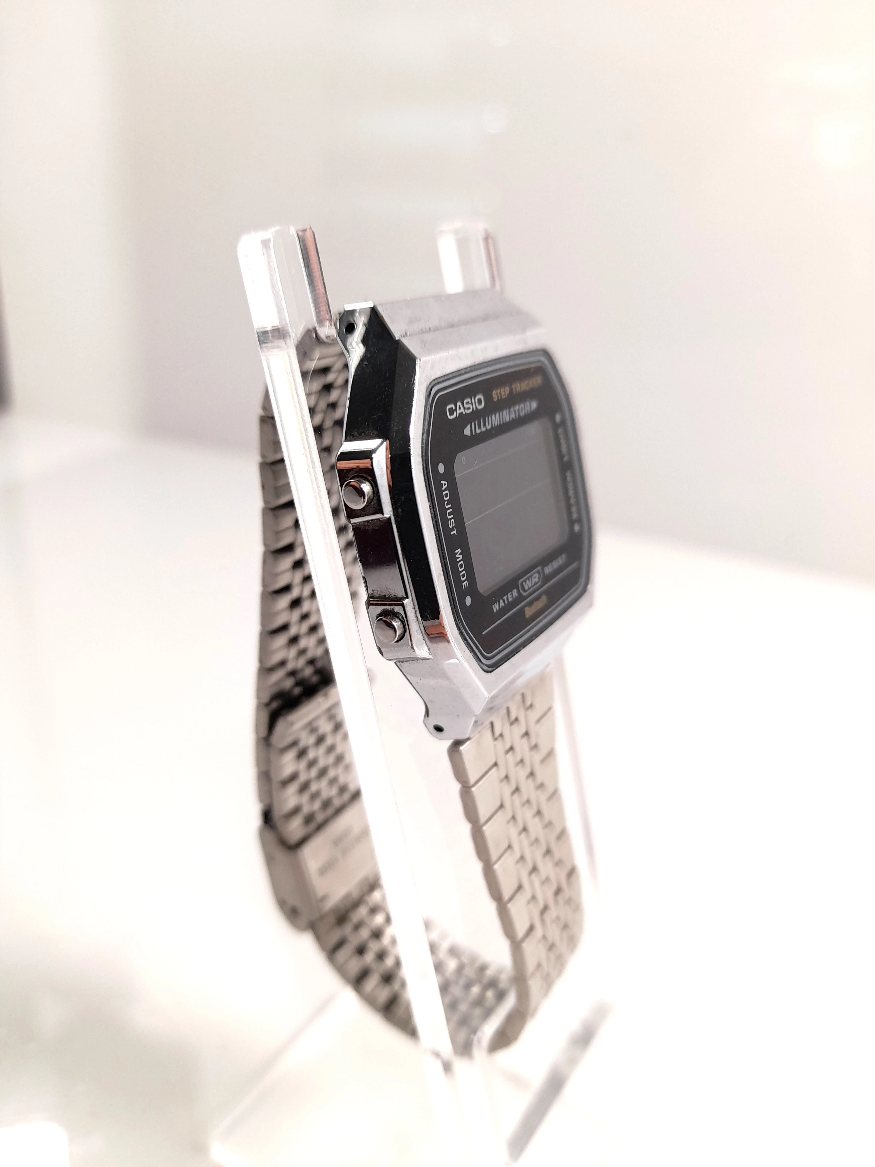 zegarek-casio-ilumimator-material-paska-129219-10