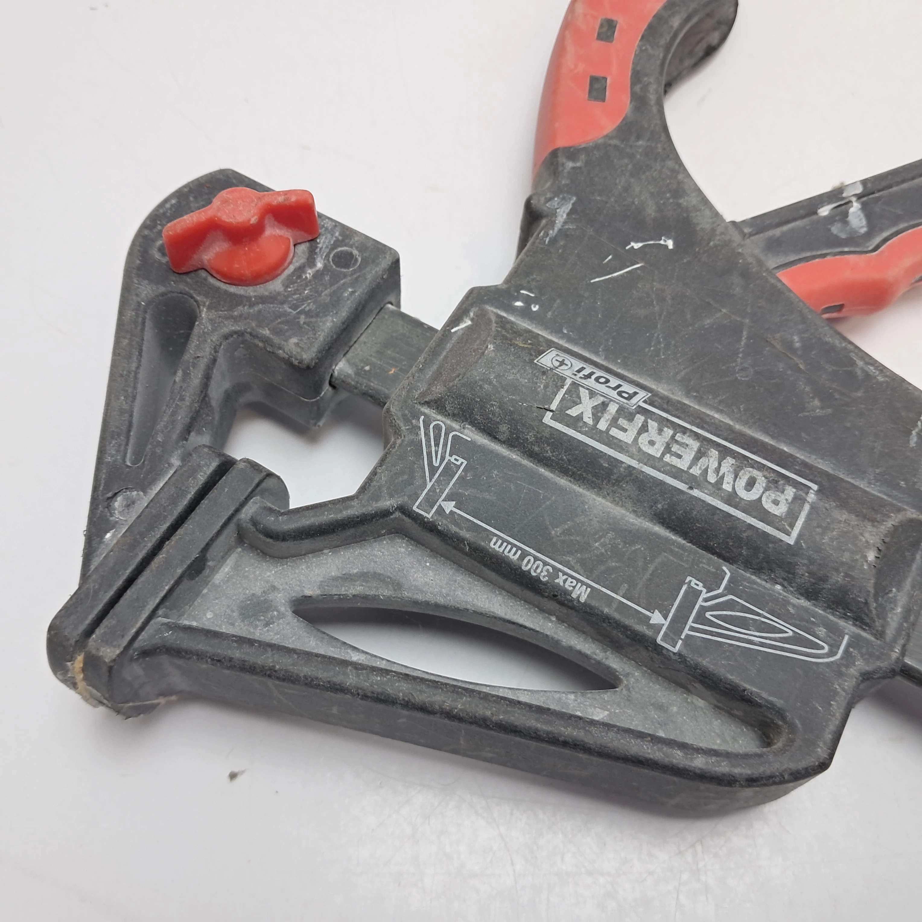 scisk-stolarski-at-okazja-ean-gtin-702735955586