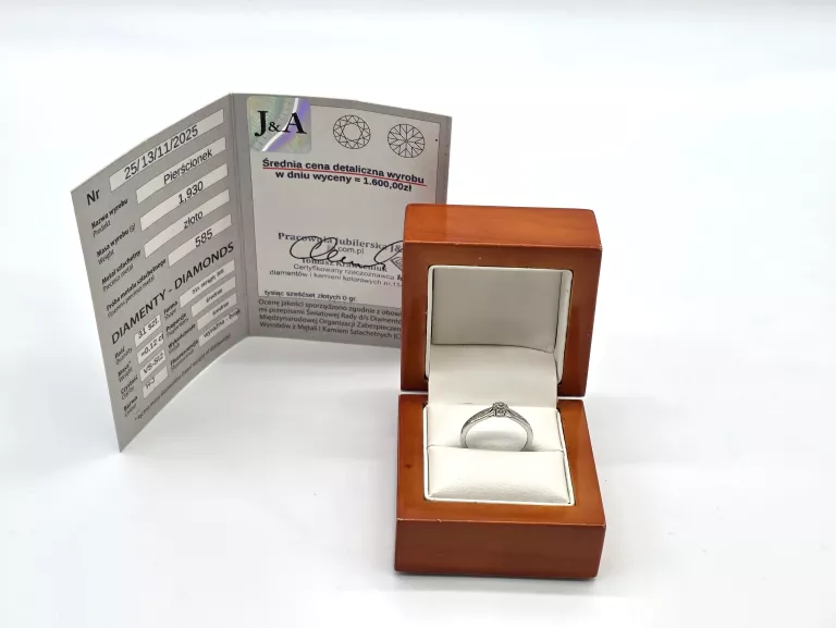 pierscionek-biale-zloto-z-diamentami-012ct-585-14k-r19-193g-starowislna-16-krakow