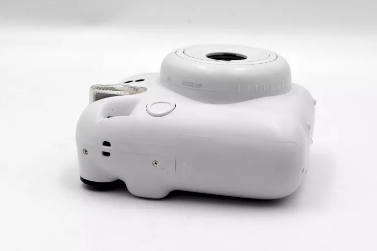 aparat-natychmiastowy-fujifilm-instax-mini-12-bialy-marka-248811-1950970