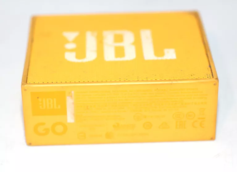 glosnik-jbl-go-zolty-moc-300