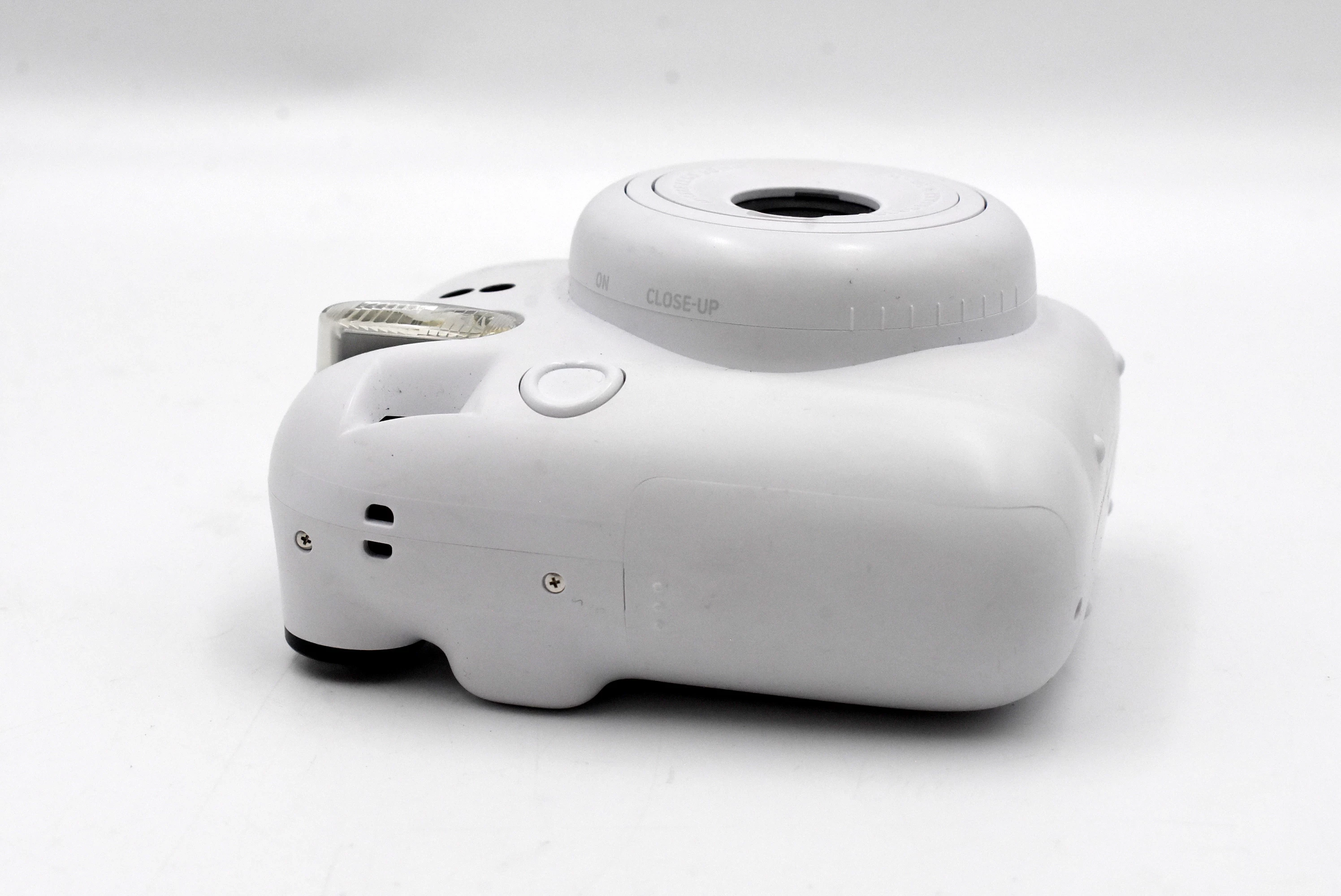 aparat-natychmiastowy-fujifilm-instax-mini-12-bialy-marka-248811-1950970