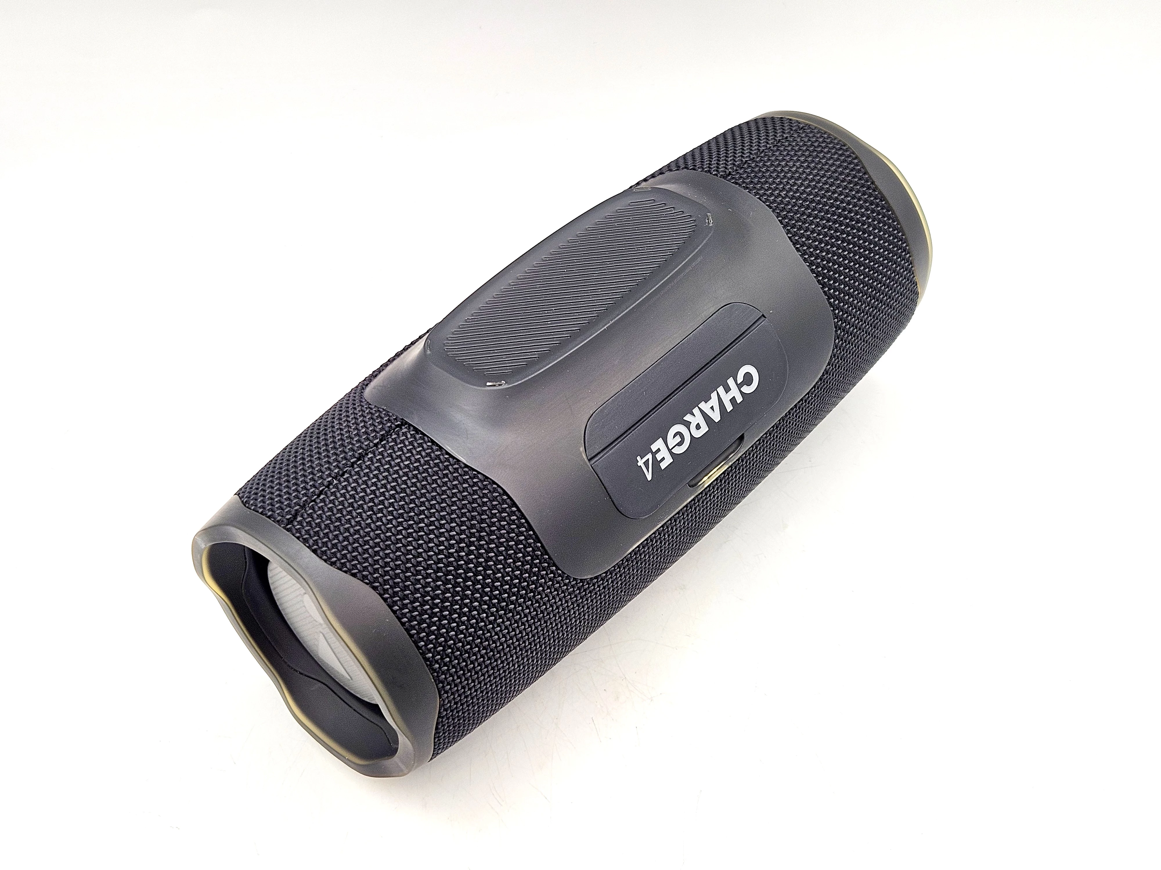 glosnik-przenosny-jbl-charge-4-czarny-funkcje-221089-2