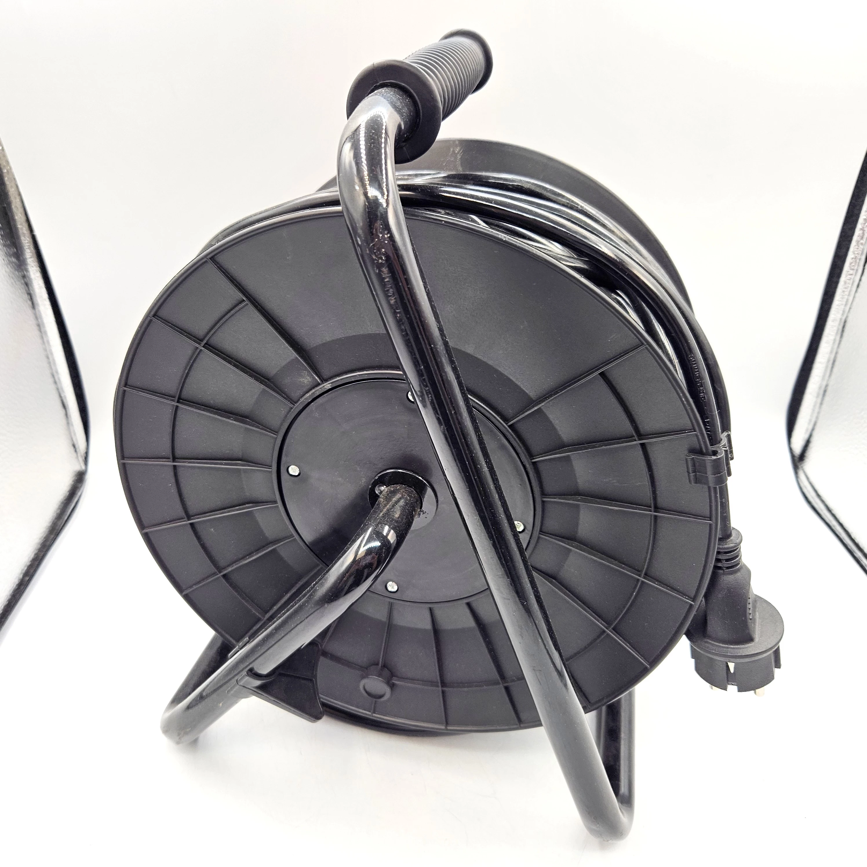 przedluzacz-bebnowy-hm-tech-50m-stan-11323-2