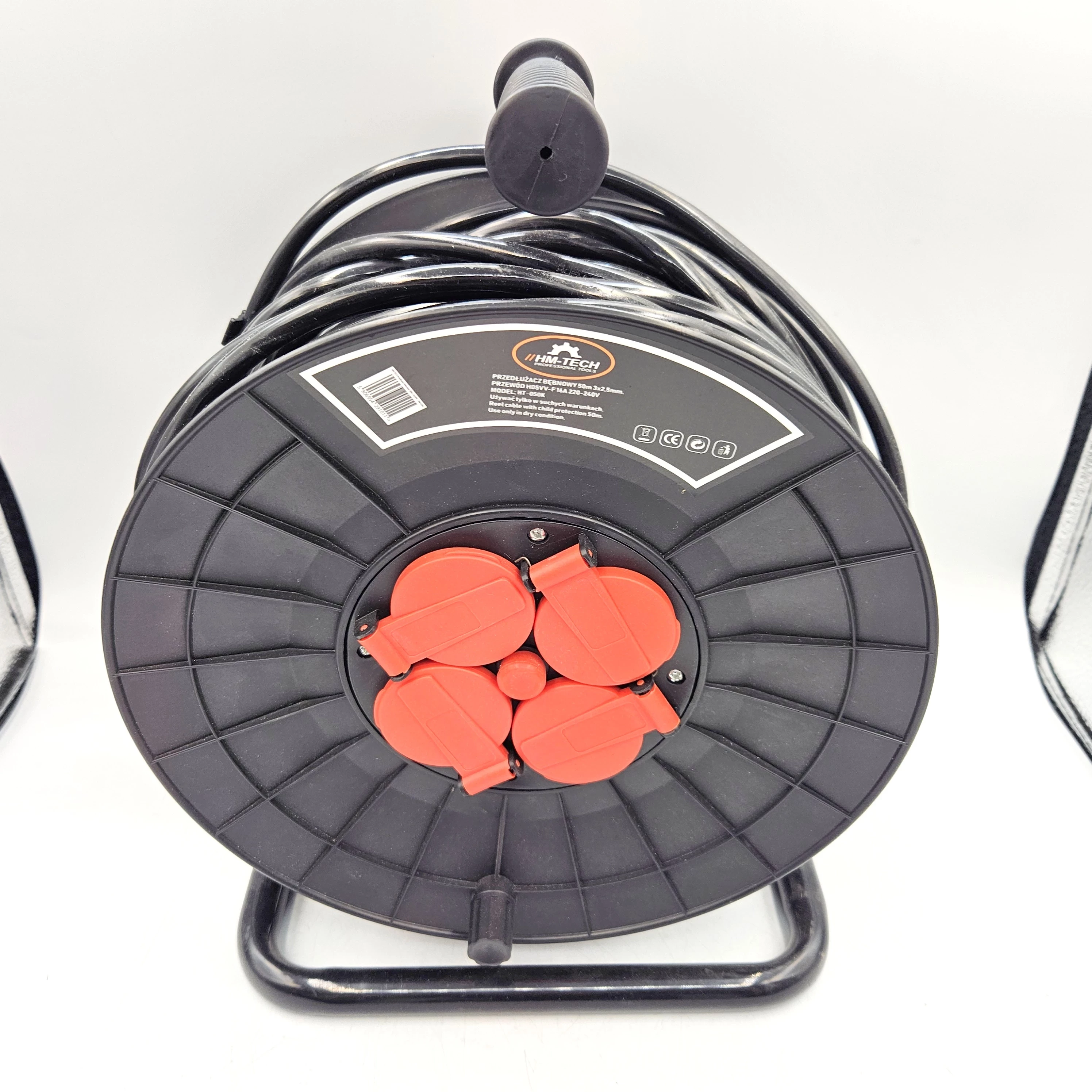 przedluzacz-bebnowy-hm-tech-50m-3-maja-48-poznan-ska-x