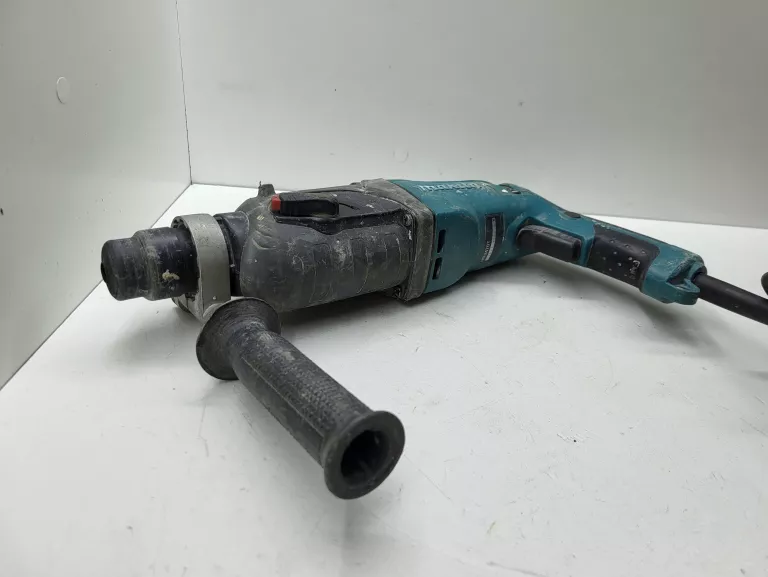 mlotowiertarka-makita-hr2470-ean-gtin-3615613257320