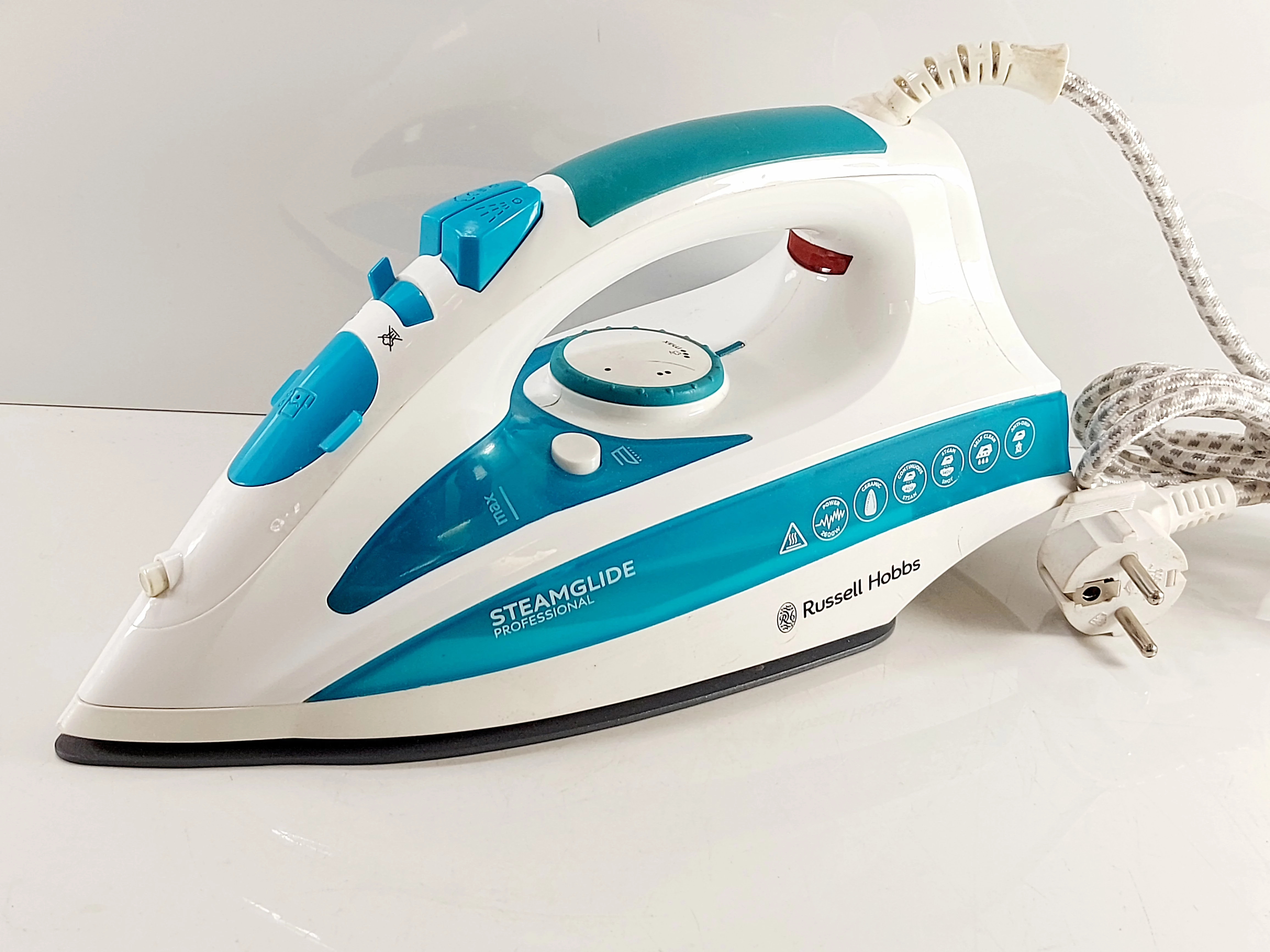 zelazko-russel-hoobs-20562-56-starolecka-63-poznan-x