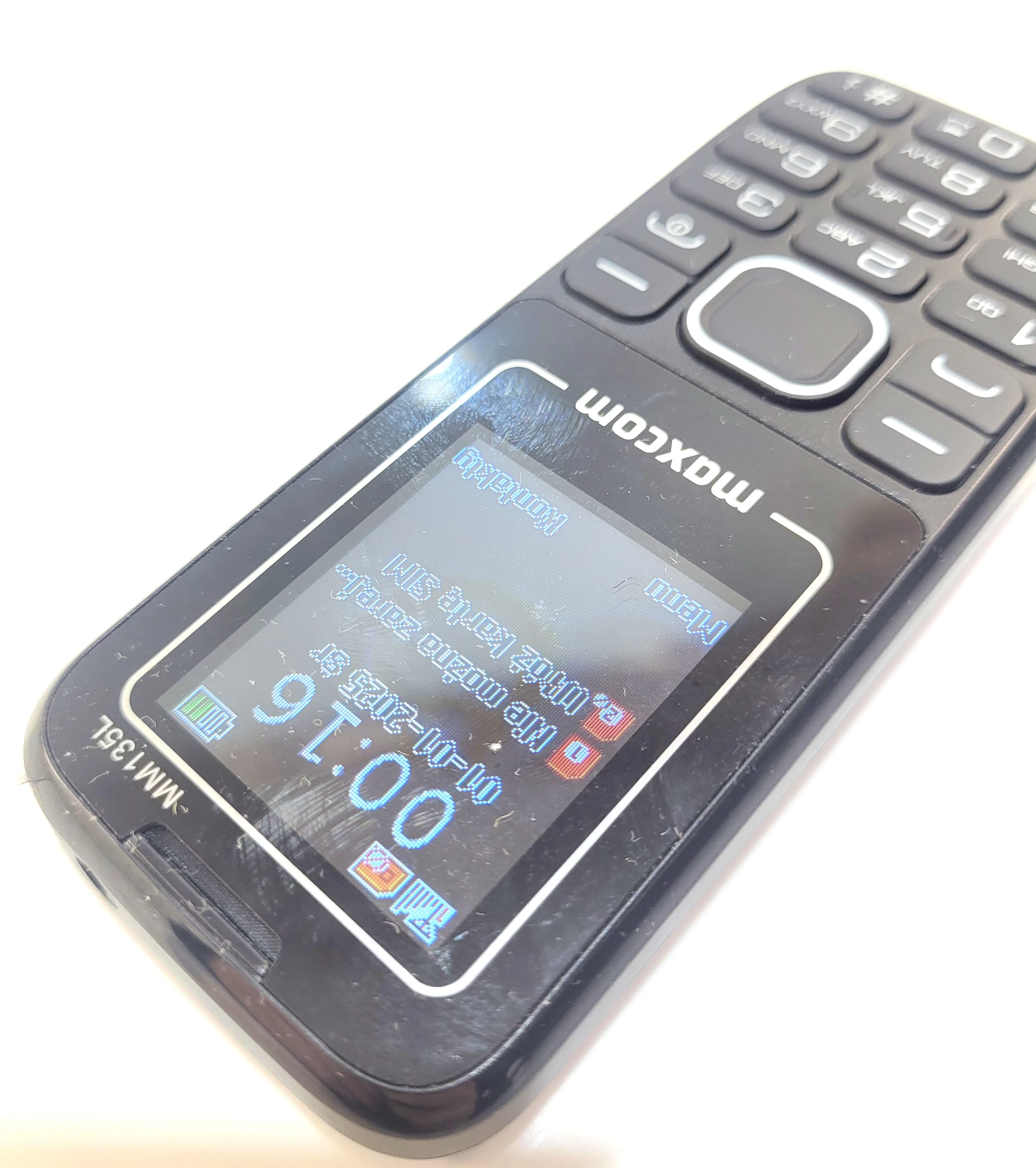 telefon-maxcom-classic-mm135-32-mb-32-mb-2g-pamiec-ram-202865-214161