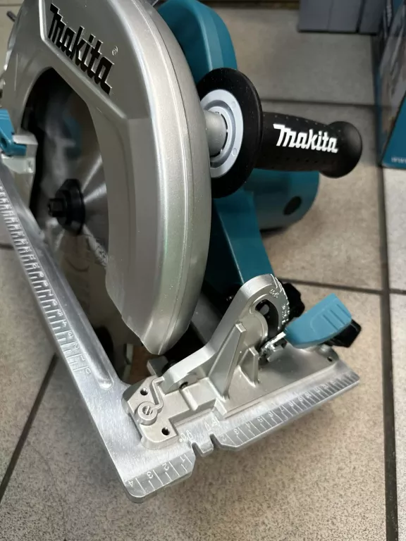 pilarka-pila-tarczowa-makita-hs0600-255-270mm-2000w-super-stan-srednica-otworu-pily-3000