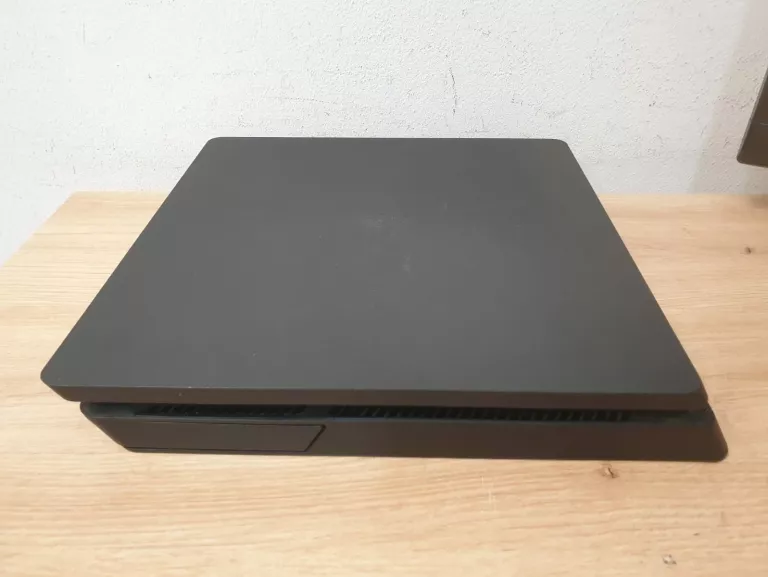 konsola-playstation-4-slim-1tb-cuh-2216b-zestaw-kolor-249512-1647413