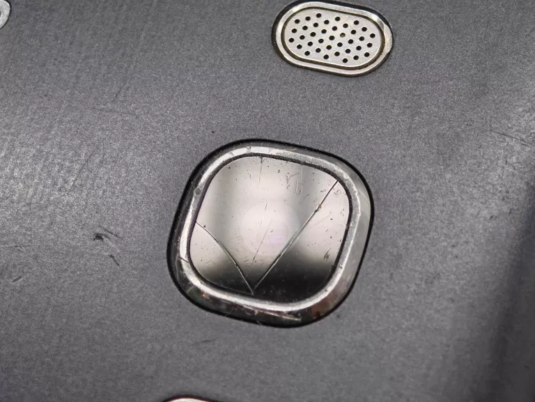 samsung-j5-2016-216gb-13mp-3100mah-52-przekatna-ekranu-520