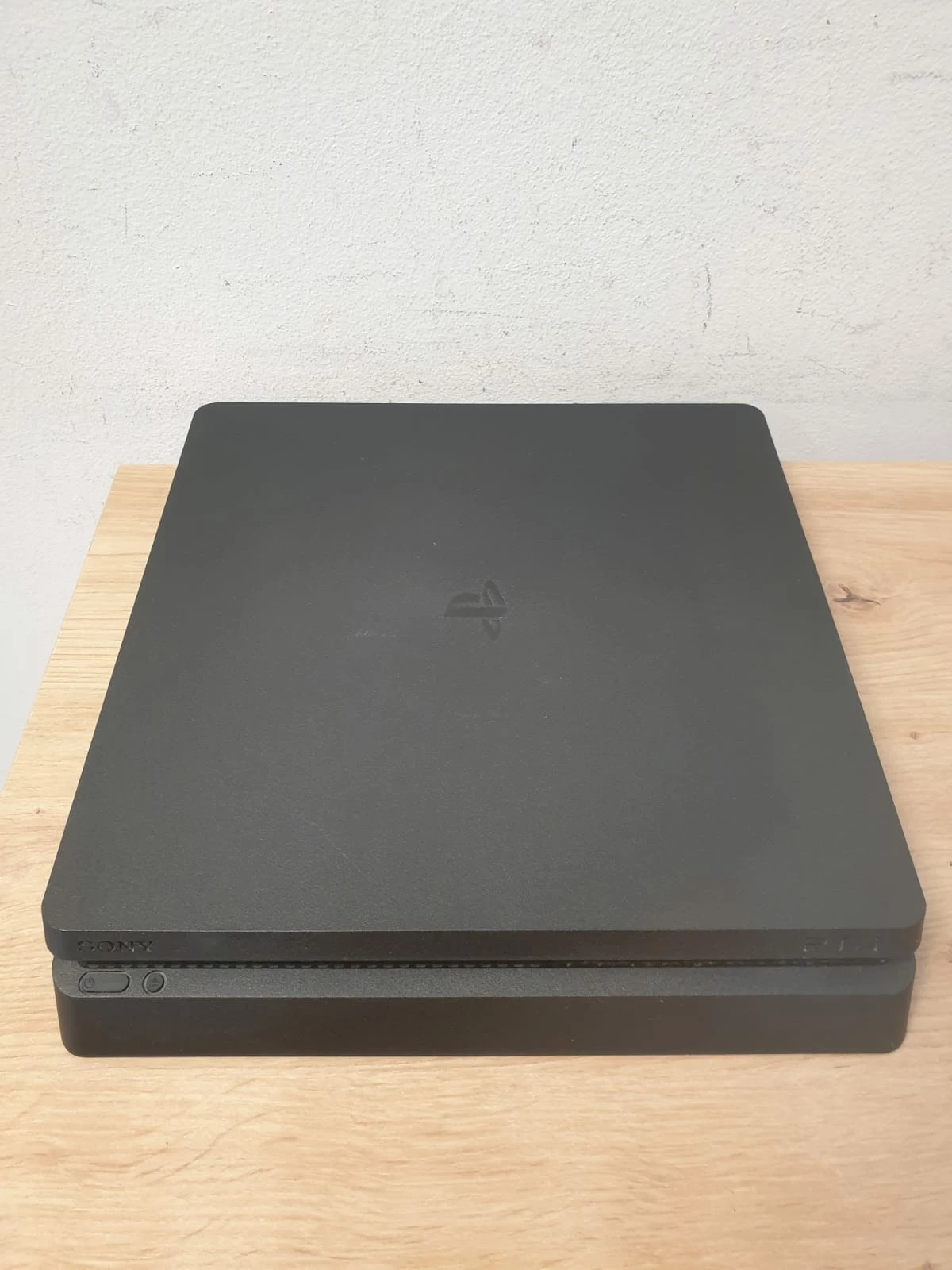 konsola-playstation-4-slim-1tb-cuh-2216b-zestaw-gry-w-zestawie-205998-225574