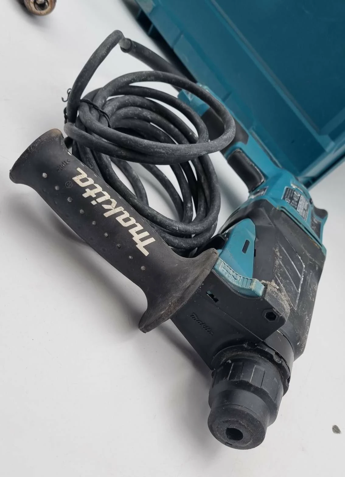 mlotowiertarka-makita-hr2630-walizka-funkcyjnosc-205137-222597