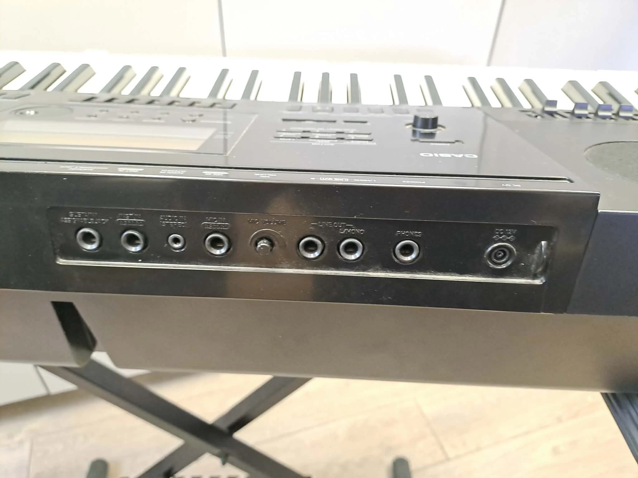 keyboard-casio-wk-7600-stojakkrzeslo-sluchawkikabel-zasilajacy-pudelk-kod-producenta-wk-7600