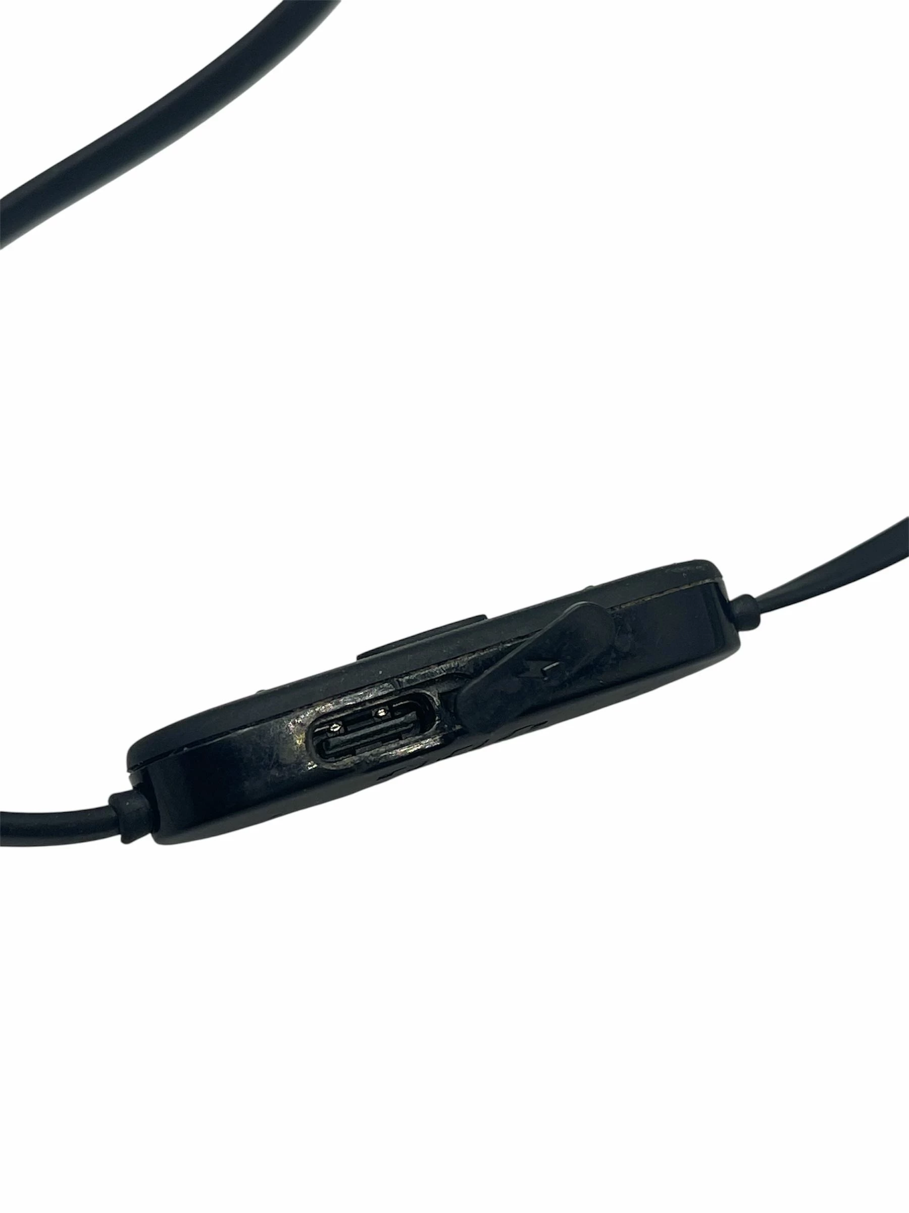 sluchawki-bezprzewodowe-jbl-tune-125bt-stan-11323-2