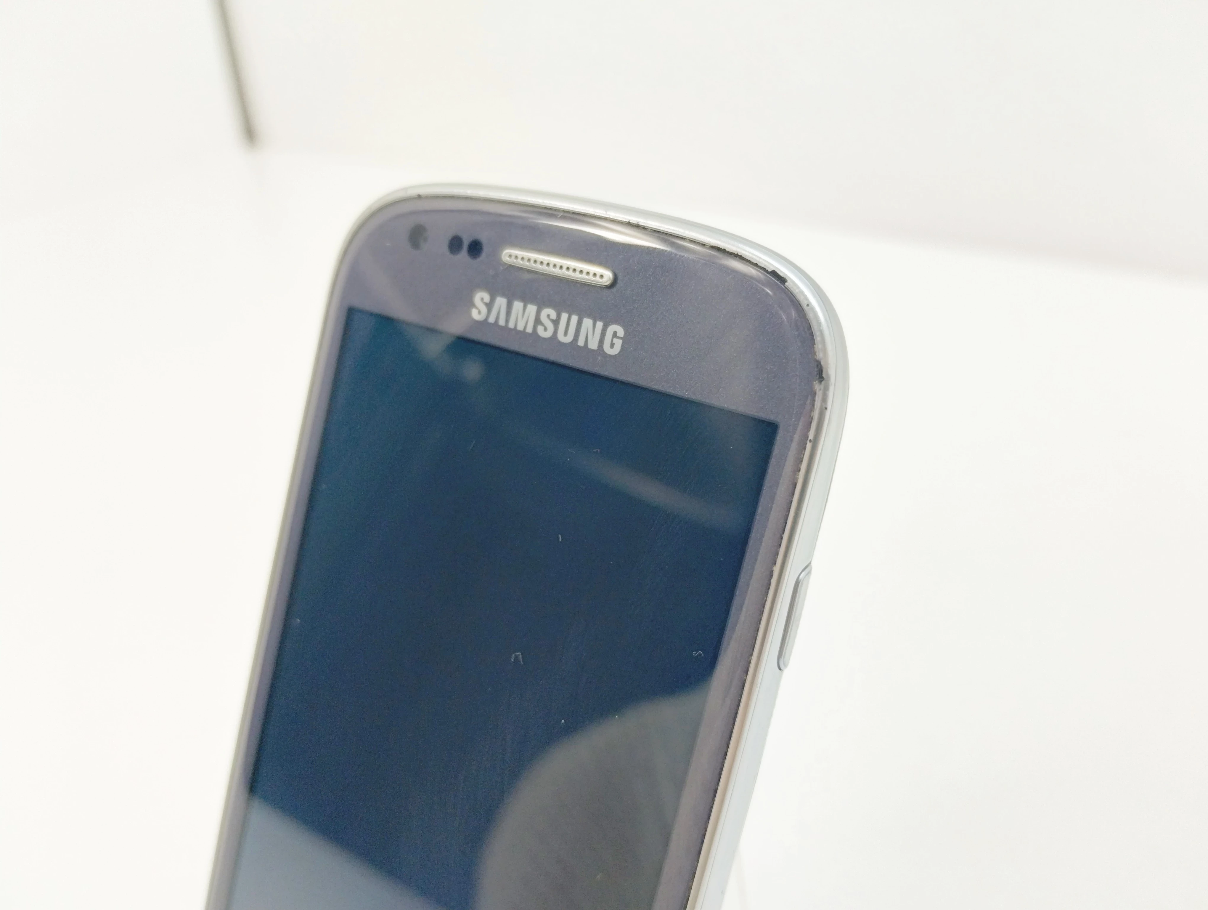 telefon-samsung-galaxy-3-mini-1gb8gb-stan-11323-2