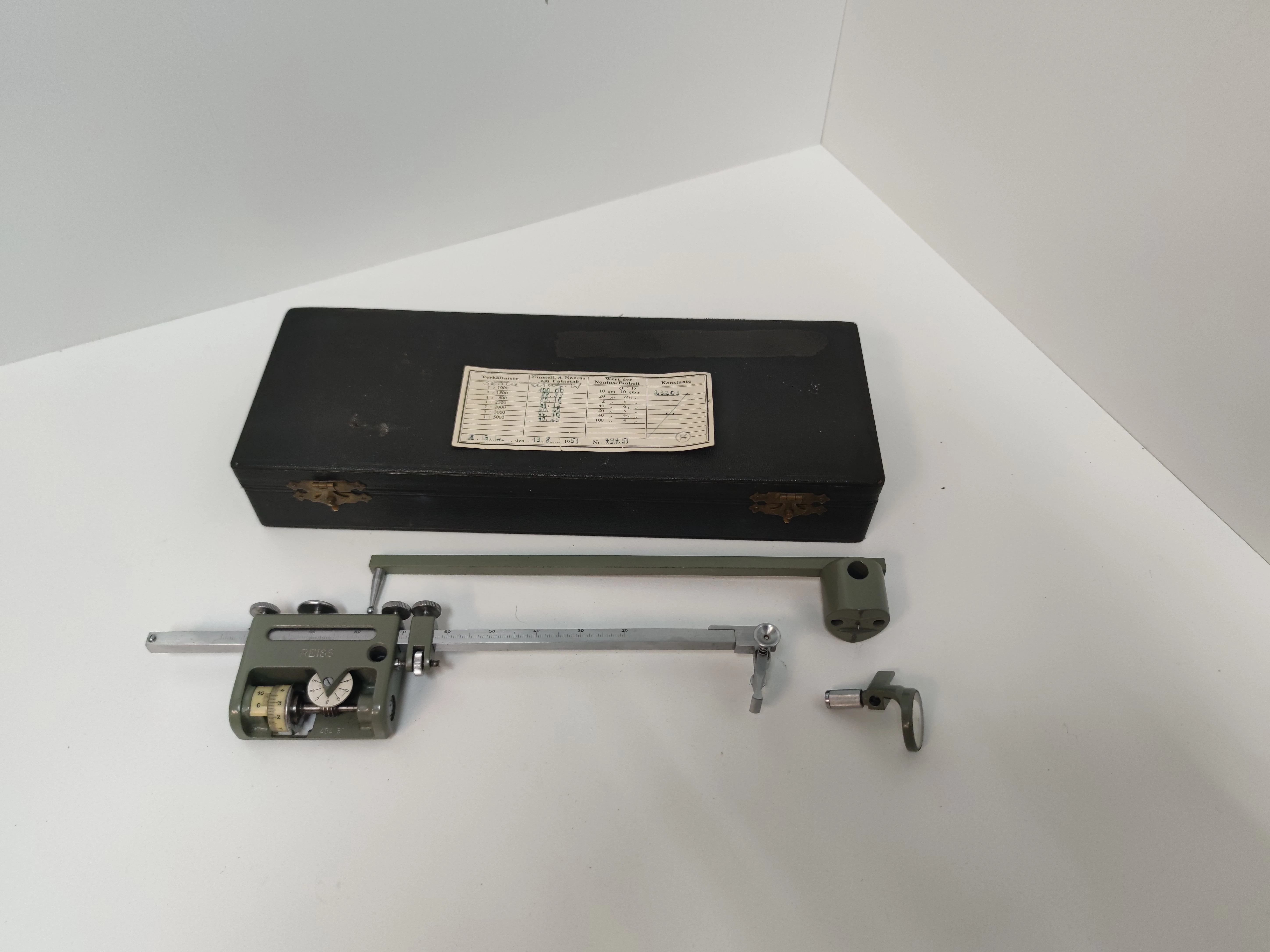 planimetr-biegunowy-reiss-1951-jagiellonska-14-sanok-tsc2-spj