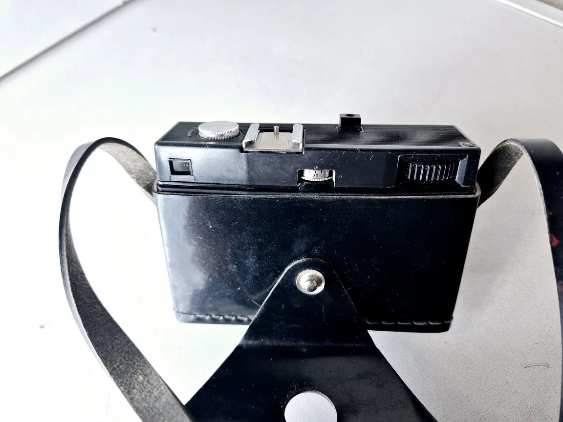 aparat-fotograficzny-cmeha-smena-8m-stan-11323-2