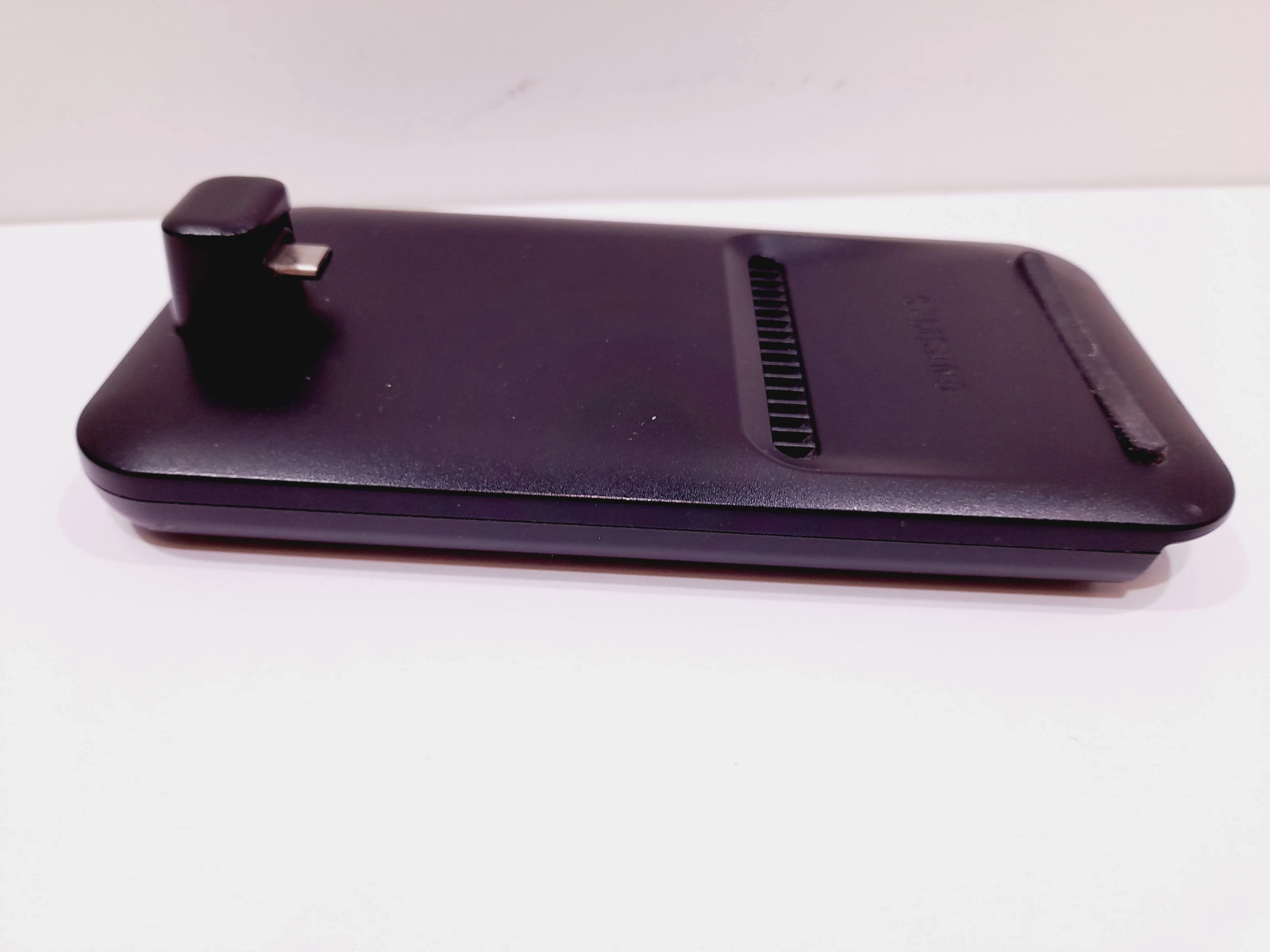 samsung-stacja-dokujaca-producent-248914-961879