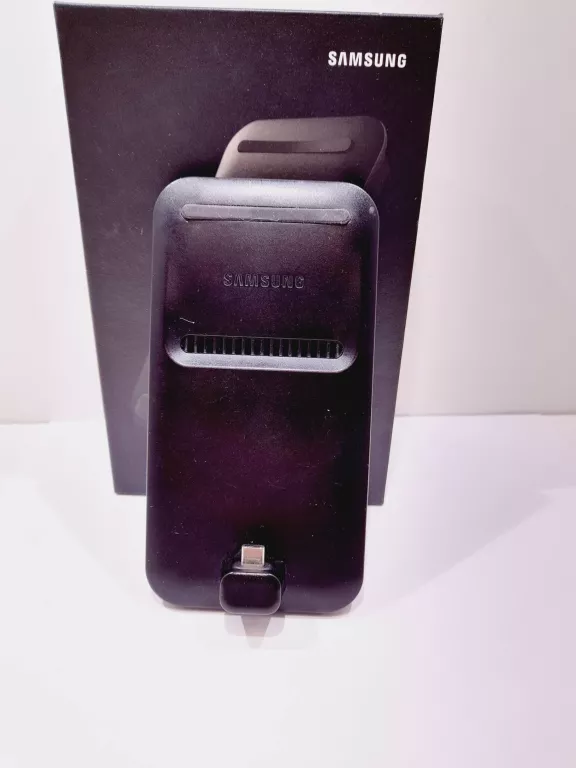 samsung-stacja-dokujaca-budziszynska-107d-sj-wroclaw