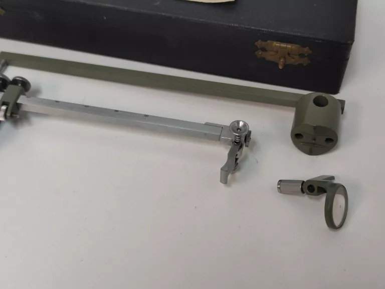 planimetr-biegunowy-reiss-1951-jagiellonska-14-sanok-tsc2-spj