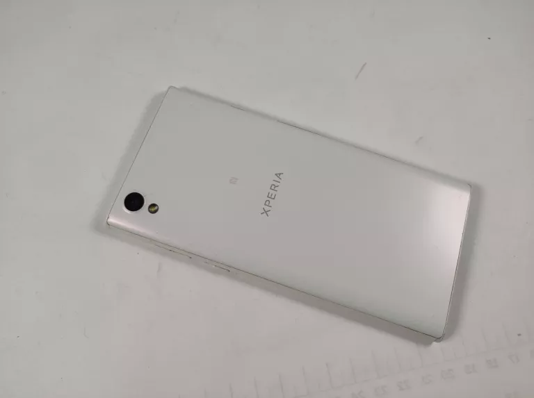 sony-xperia-l1-przekatna-ekranu-430