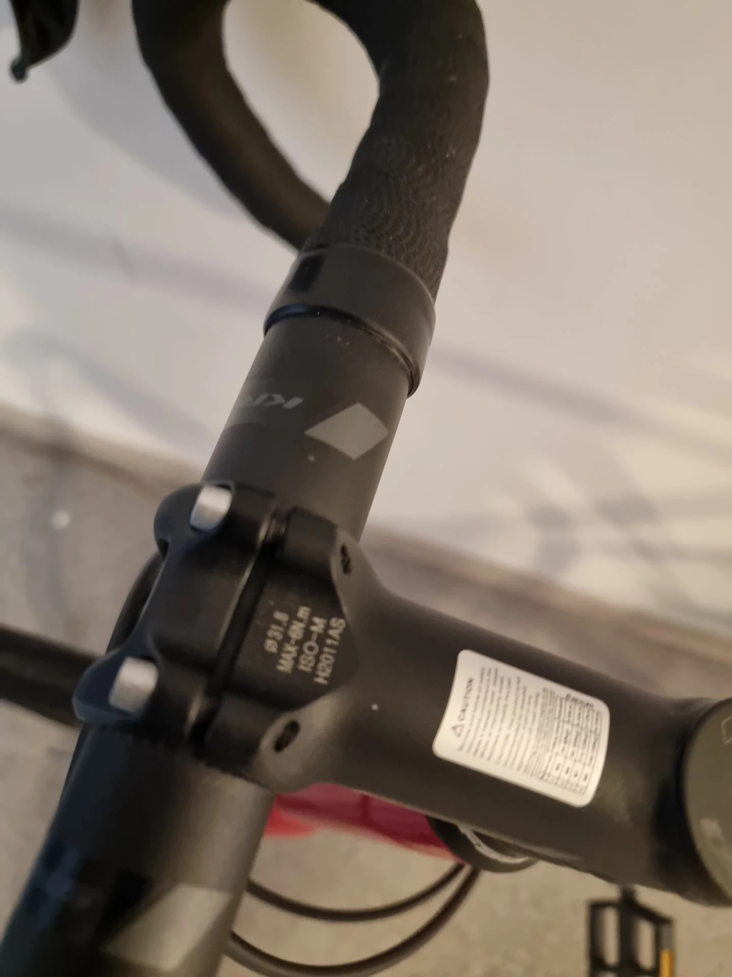 rower-szosowy-kross-vento-40-s-28-plec-130411-1030181