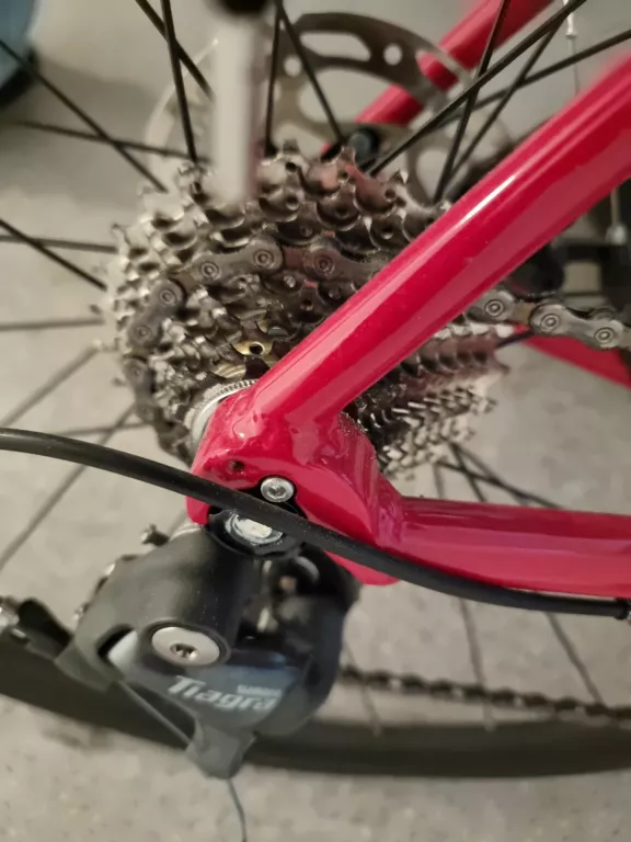 rower-szosowy-kross-vento-40-s-28-marka-248811-1945842