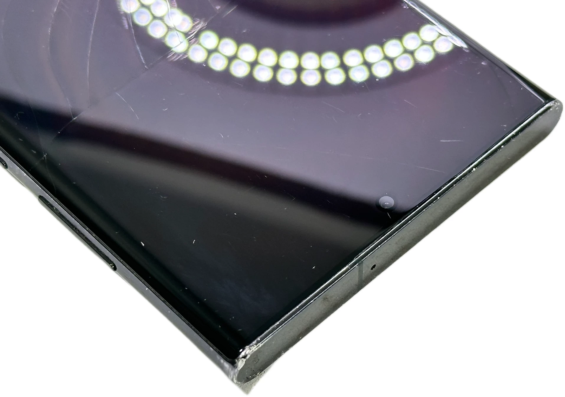 smartfon-samsung-galaxy-s22-ultra-8128gb-5g-68-120-hz-czarny-sm-s908-przekatna-ekranu-680