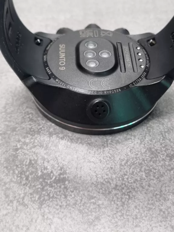 smartwatch-suunto-9-gen1-baro-kolor-249512-1647413