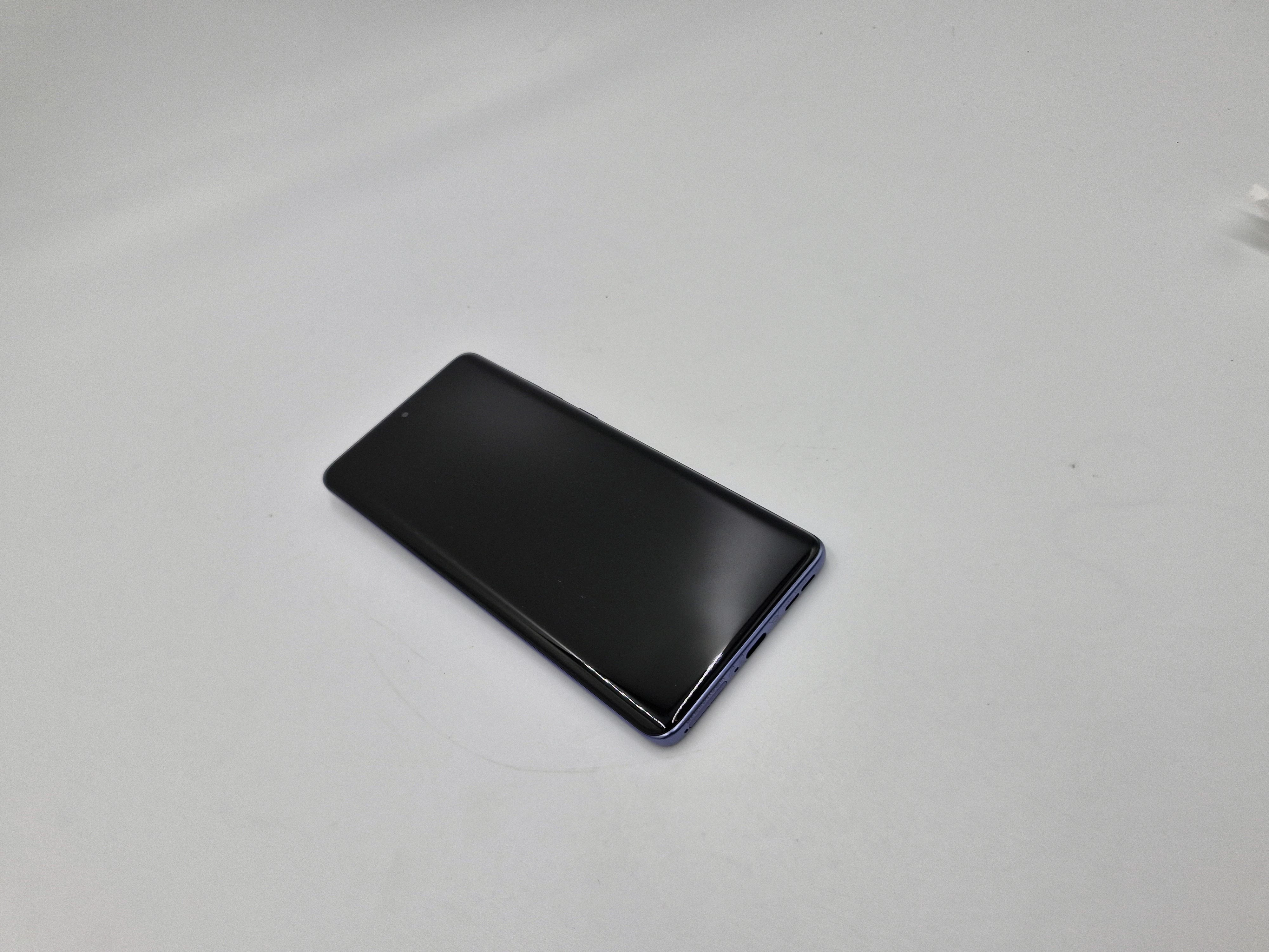 telefon-motorola-edge-fusion-60-8256pudelko-ean-gtin-840023295881