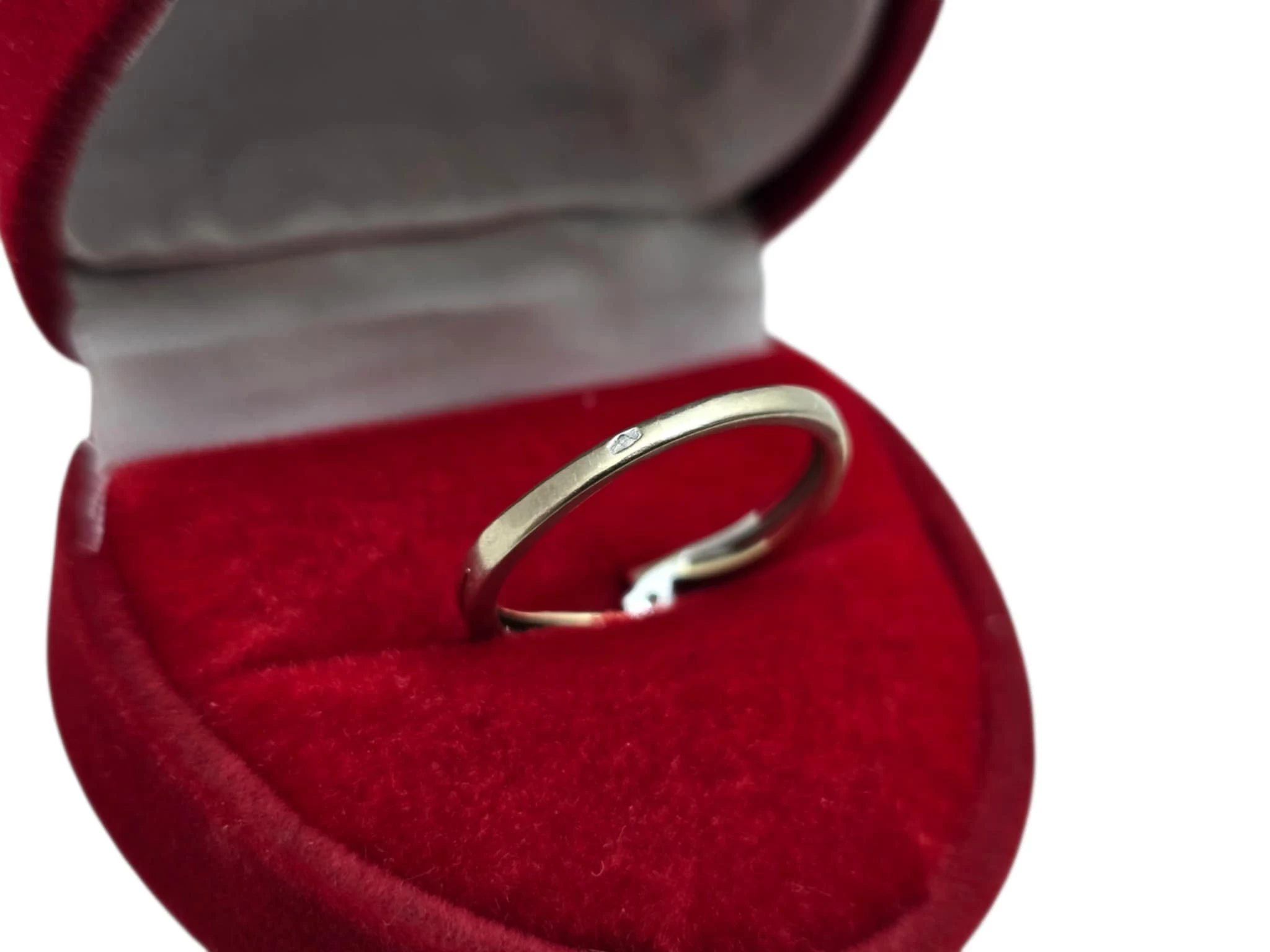 klasyczny-zloty-pierscionek-585-159g-r11-dwukolorowe-zloto-kamien-17088-128