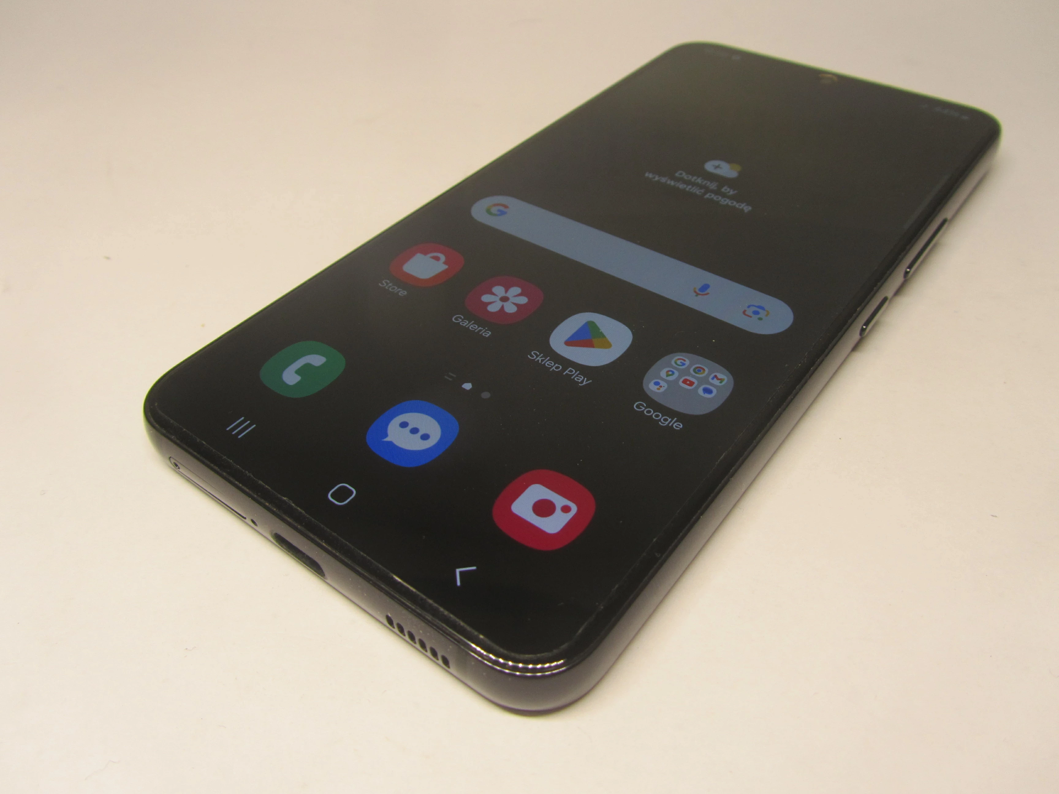 samsung-galaxy-s22-8128gb-zestaw-ean-gtin-8806092878617