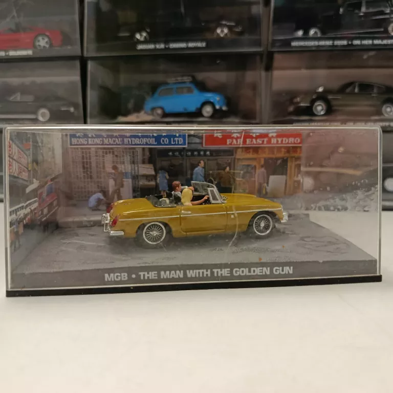 143-james-bond-007-mgb-the-man-with-wthe-golden-gun-stary-rynek-10-grodzisk-wlkp
