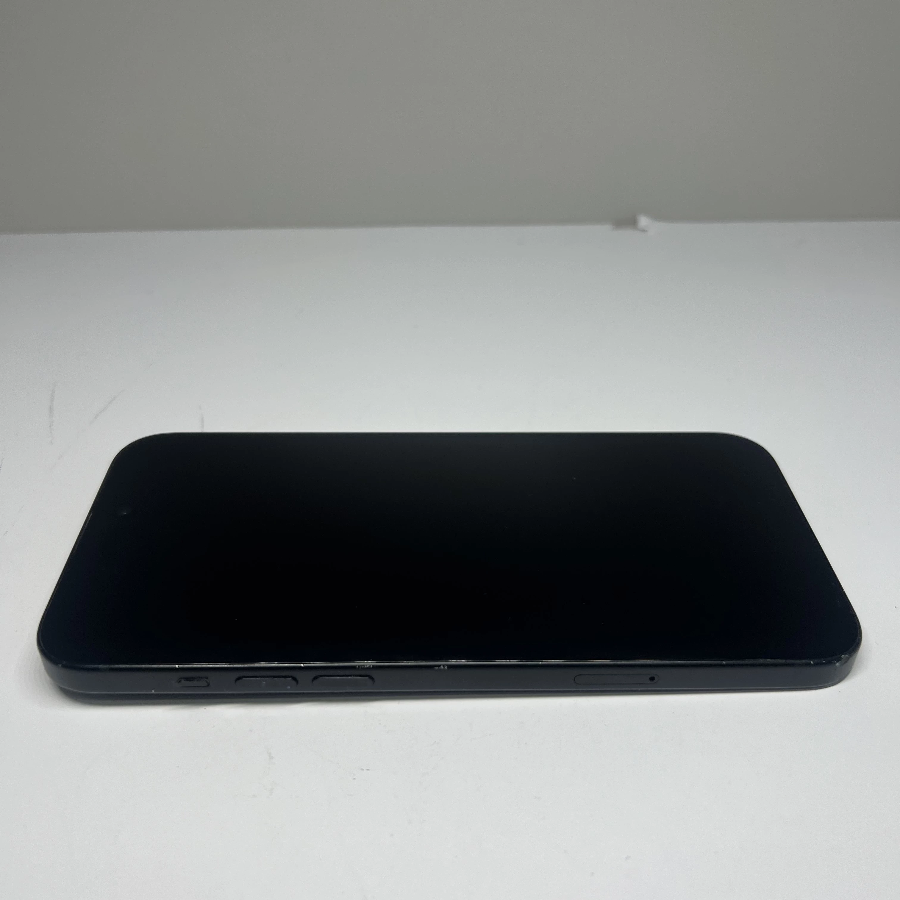 iphone-15-plus-6128gb-86-zestaw-stan-11323-2