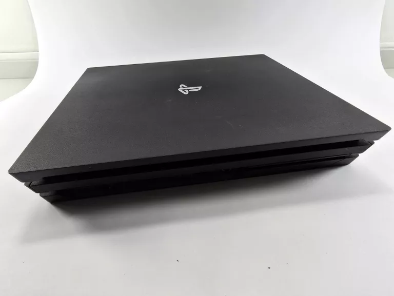 playstation-4-pro-1-tb-pad-czarny-ean-gtin-711719405078