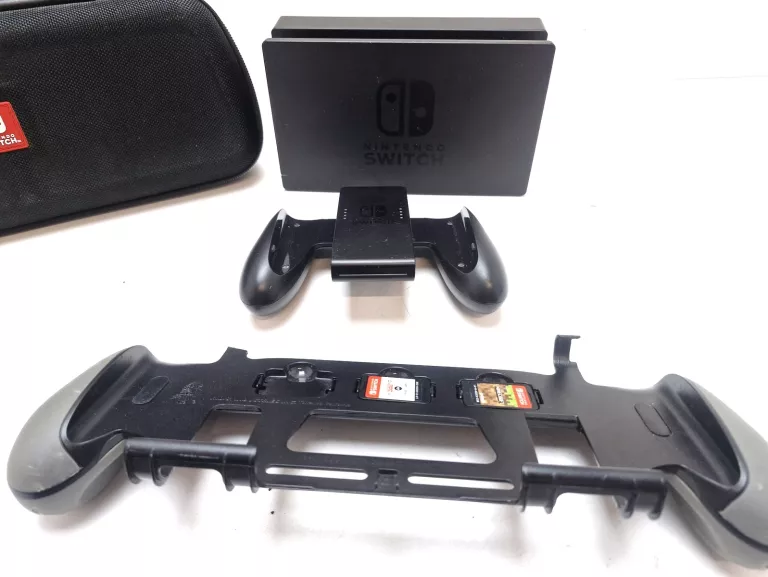 konsola-nintendo-switch-szara-hac001-akcesoria-2-gry-gry-w-zestawie-205998-225574