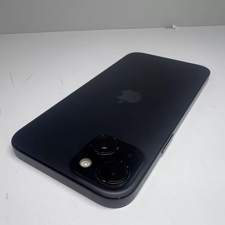 iphone-15-plus-6128gb-86-zestaw-przekatna-ekranu-670