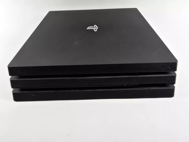 playstation-4-pro-1-tb-pad-czarny-stan-11323-2