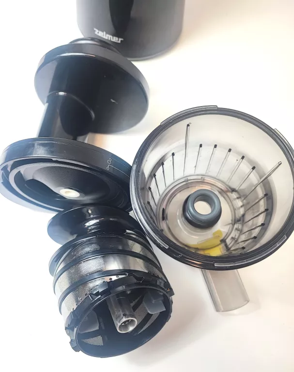 wyciskarka-wolnoobrotowa-zelmer-zjp-1600b-funkcje-205738-4