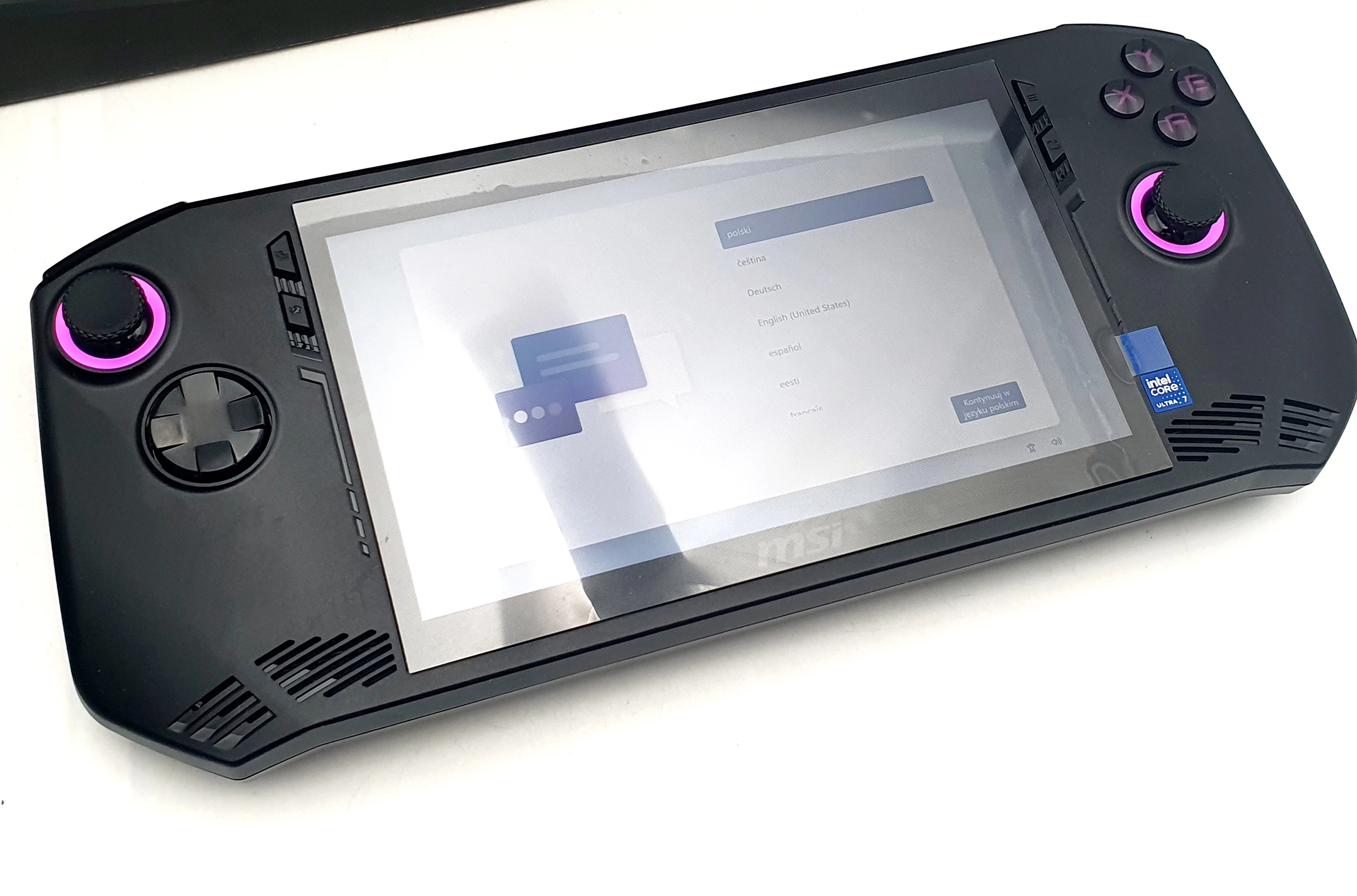 konsola-msi-claw-a1m-core-ultra-i7-155h-16512gb-kod-producenta-claw-a1m-064pl