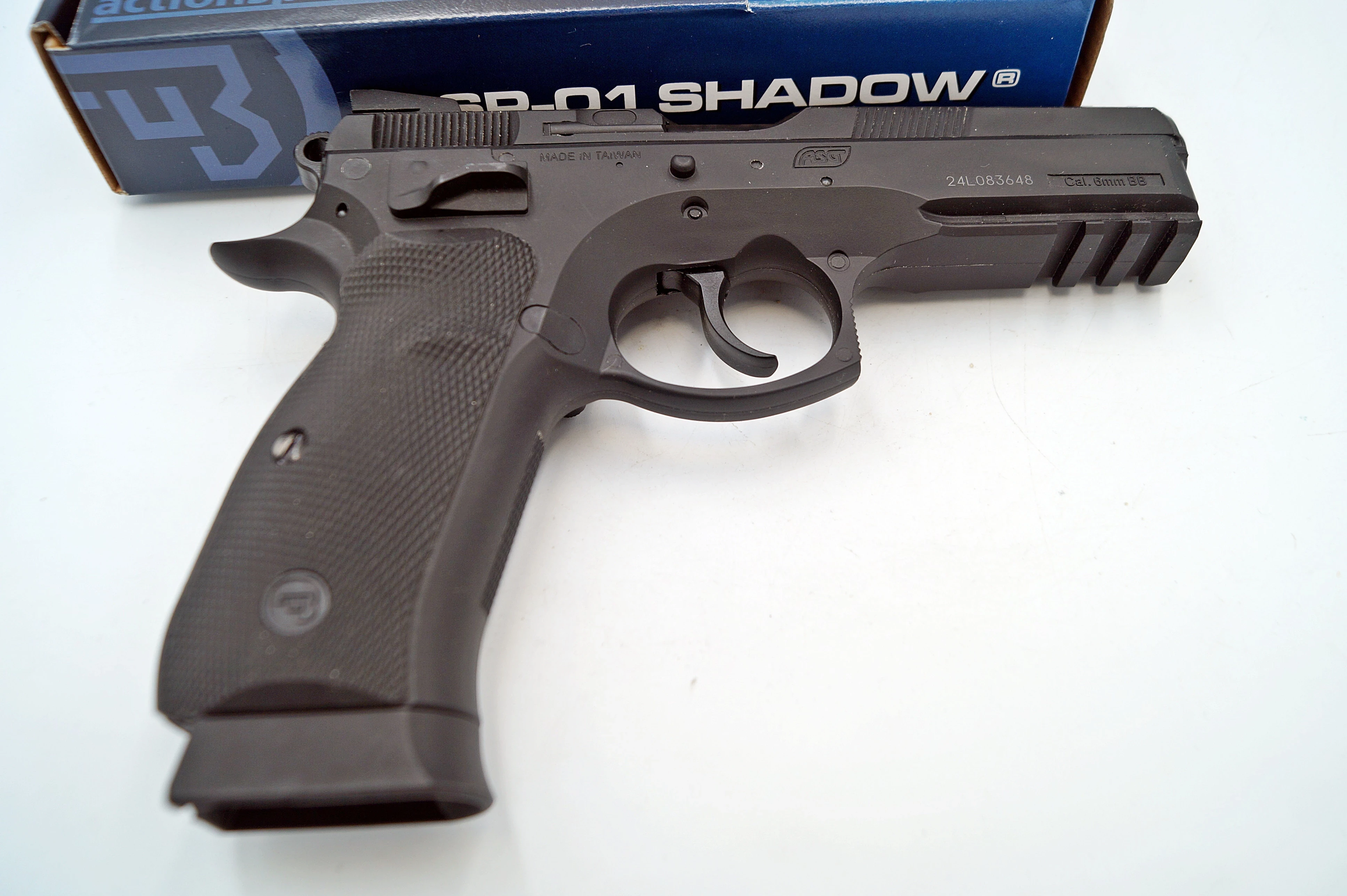 asg-pistolet-replika-asg-shadow-cz-sp-01-sprezynowa-207-fps-17655-model-sp-01-shadow