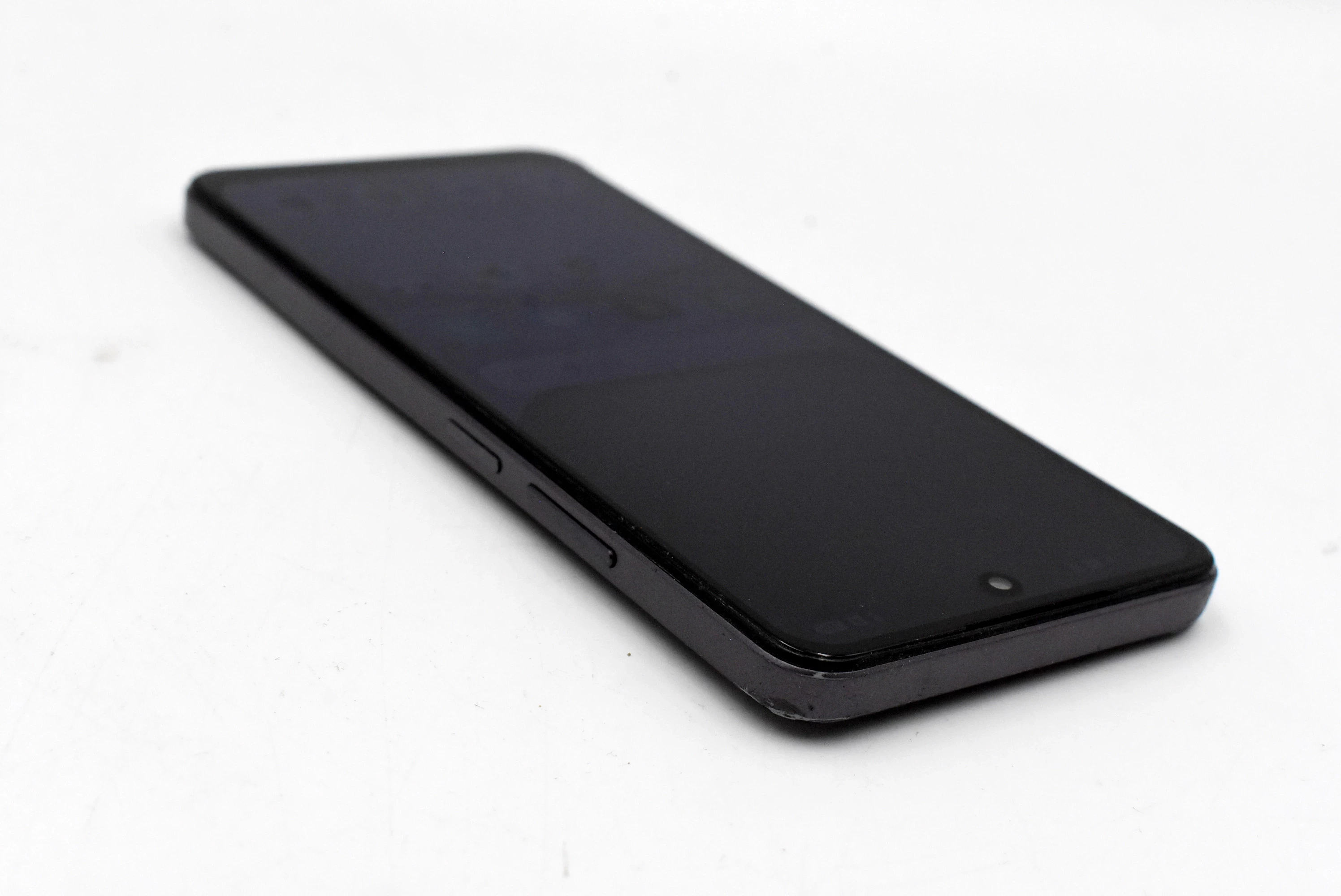 telefon-realme-c75-8gb256gb-czarny-kod-producenta-rmx3941