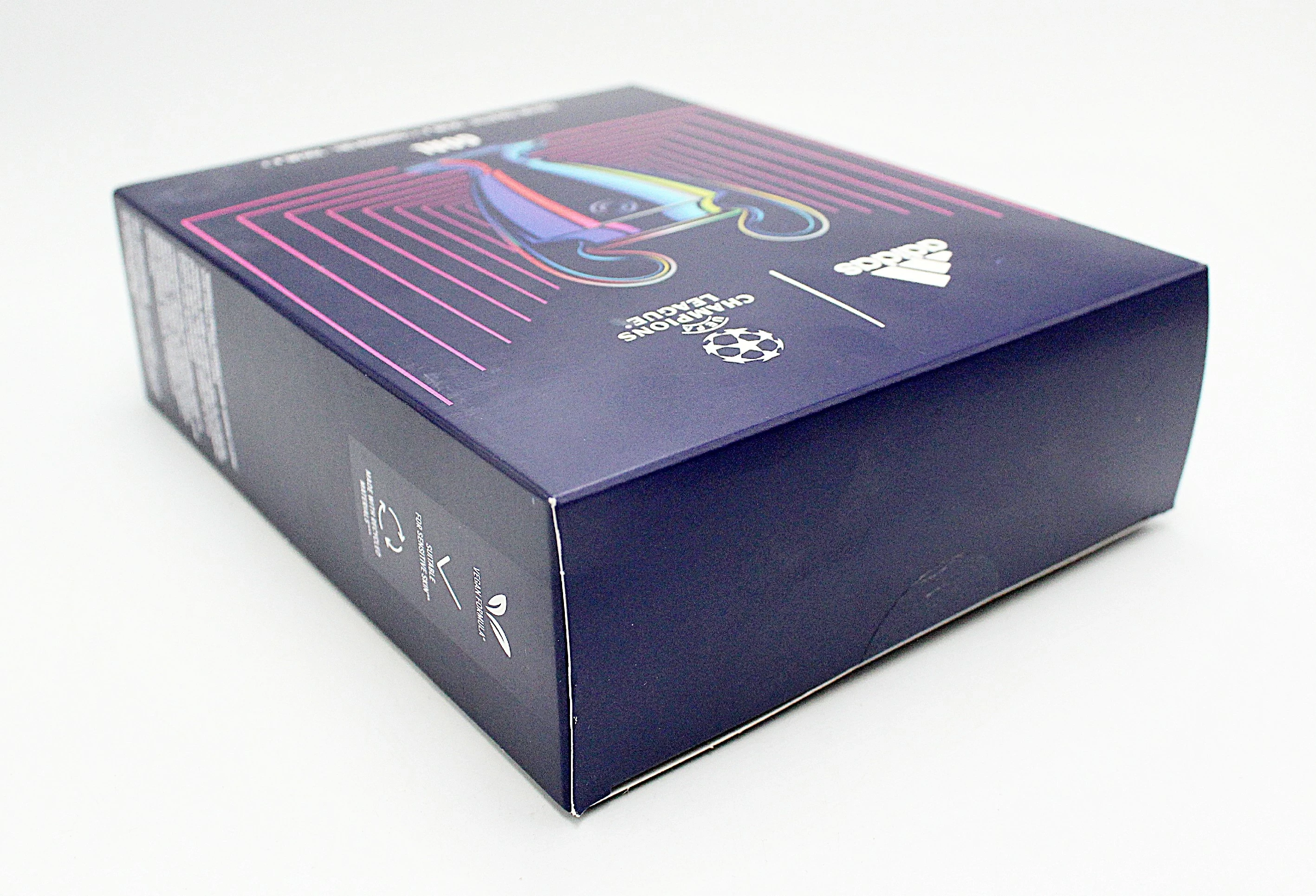 zestaw-prezentowy-adidas-uefa-champions-league-goal-woda-toaletowa-zel-waga-produktu-z-opakowaniem-jednostkowym-1000