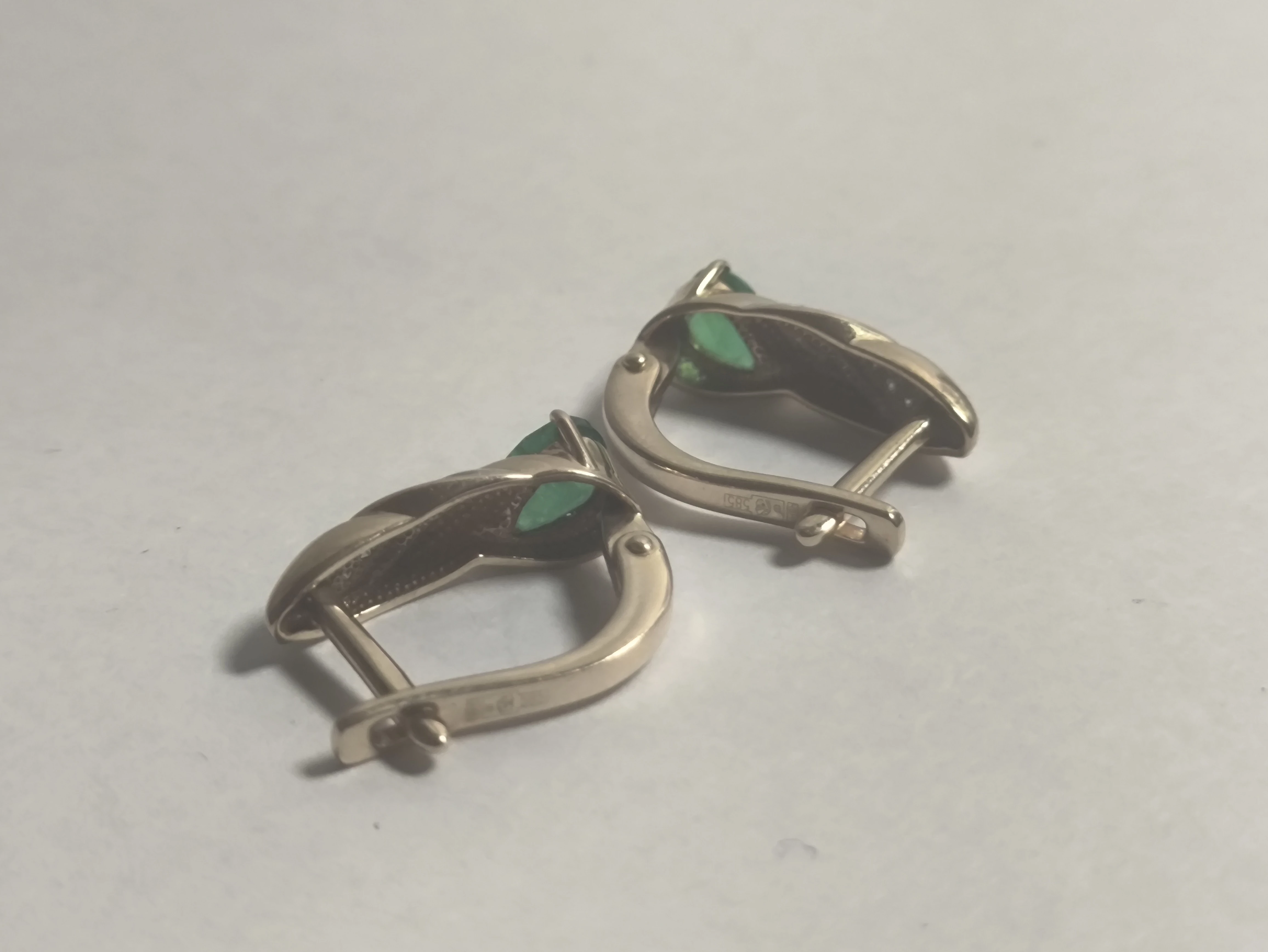 piekne-zlote-kolczyki-253g-585-rodzaj-2205-2