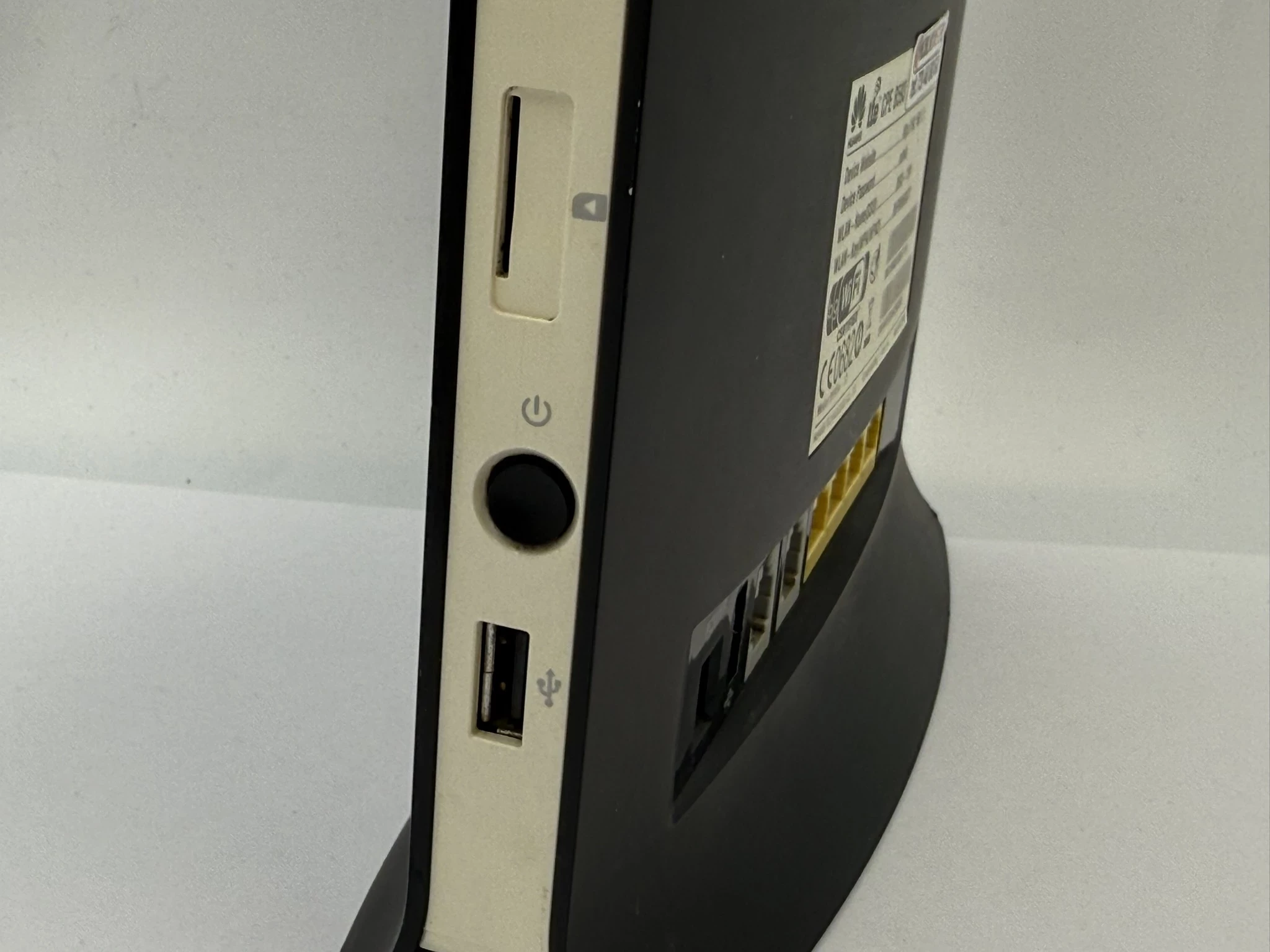 router-huawei-b593-4g-lte-wbudowany-modem-227329-320377