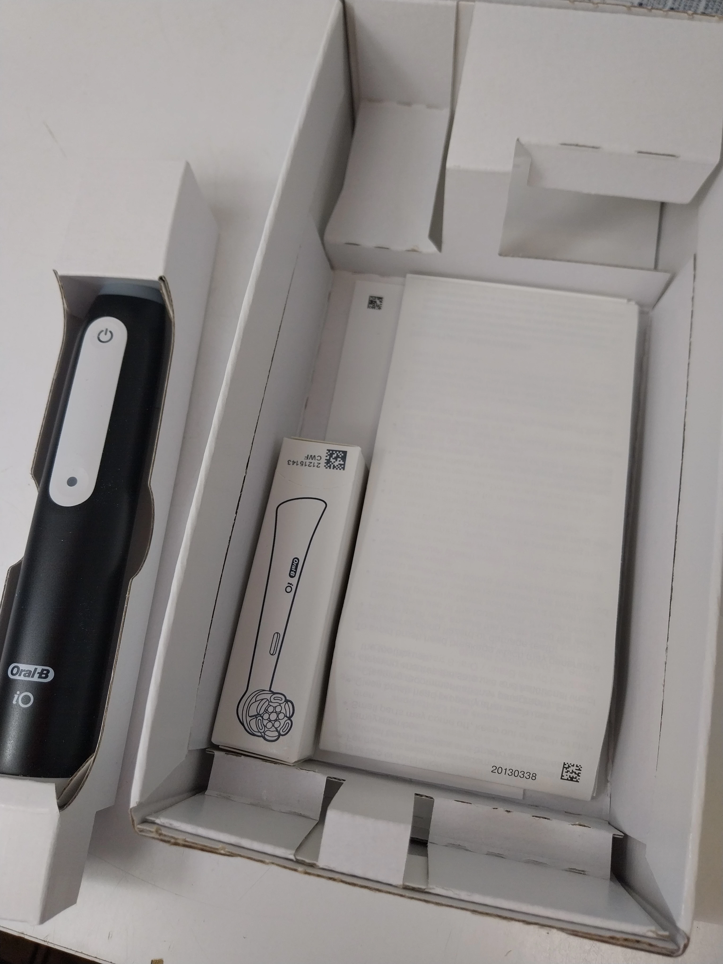 szczoteczka-magnetyczna-oral-b-io-3-czarny-typ-szczoteczki-205586-223942